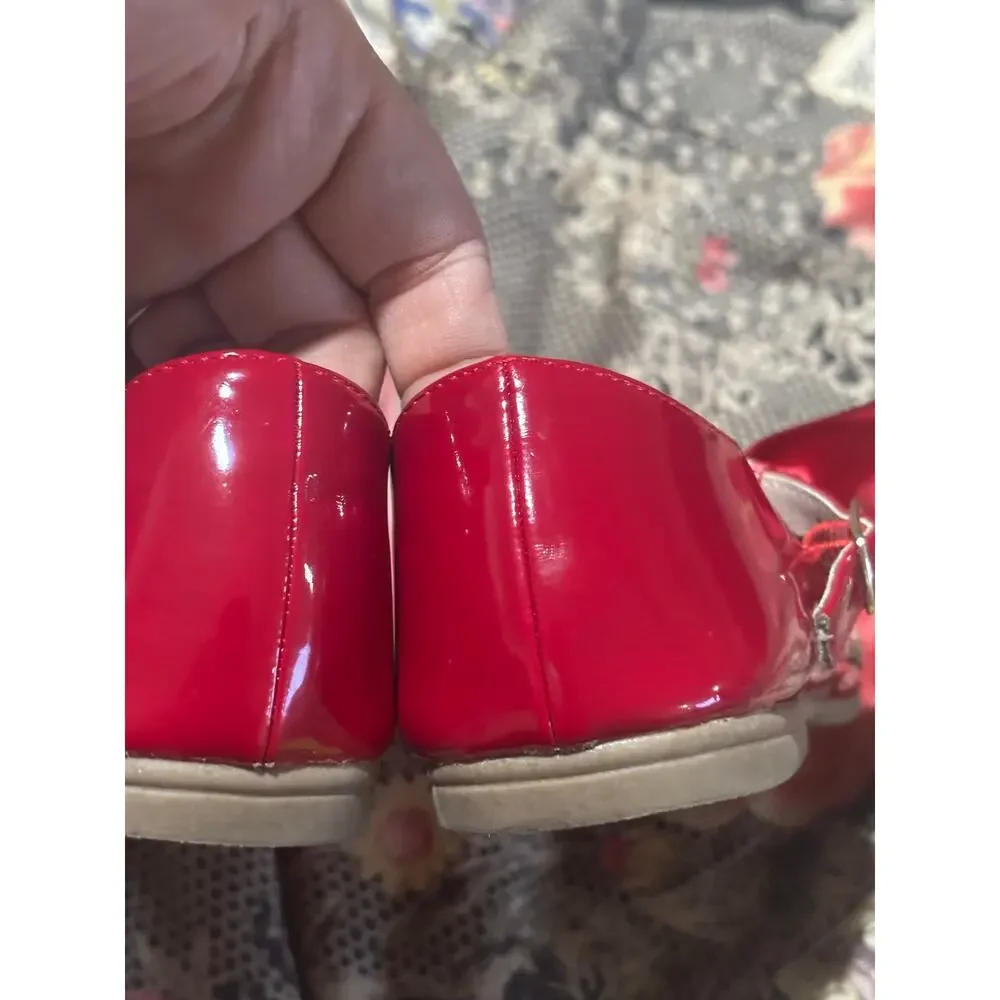 Gymboree 1 red patent like Mary Jane’s red satin bow still life left super cute